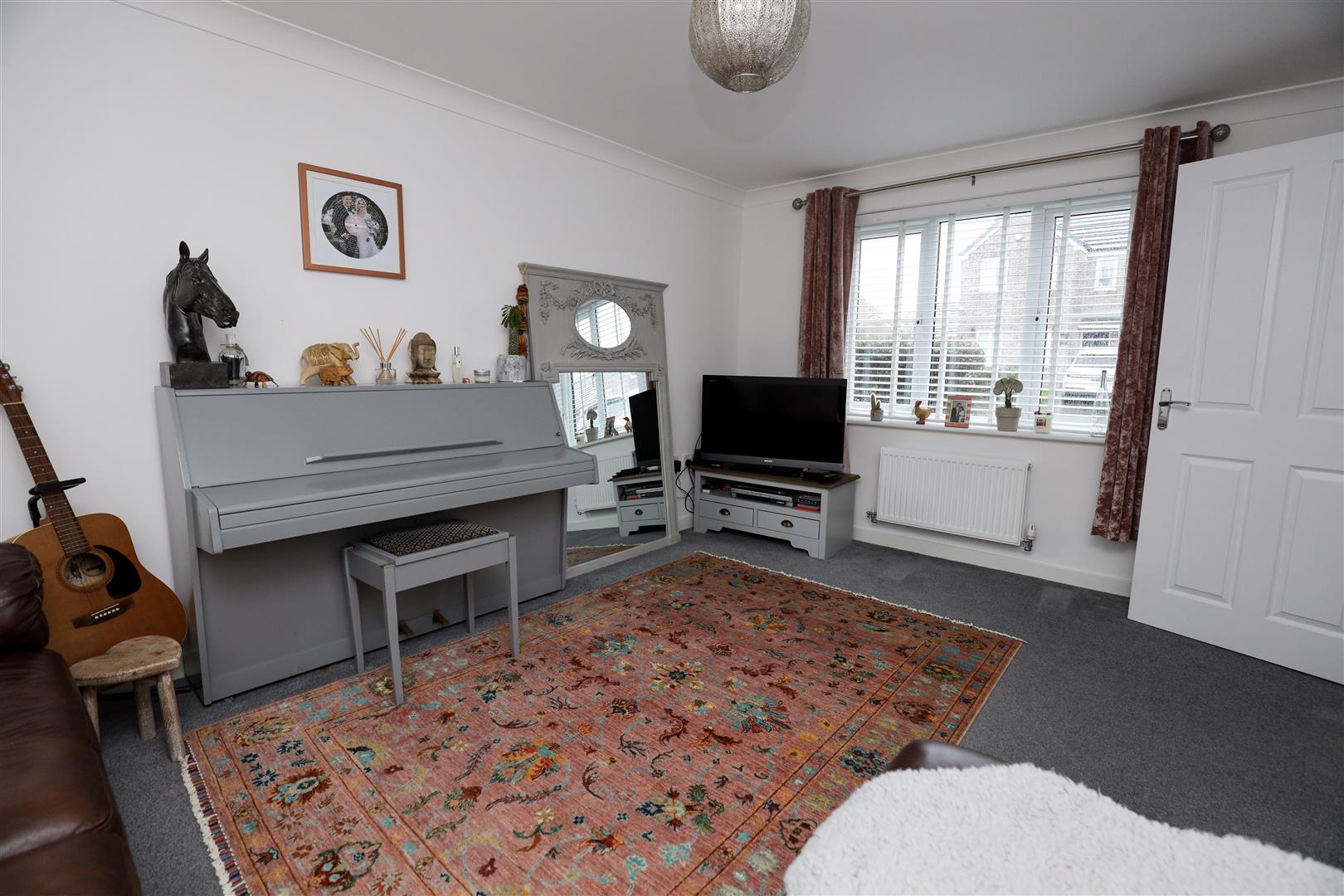 6 Plasnewydd Walk, Llantwit Major, Vale of Glamorgan, CF61 2YW